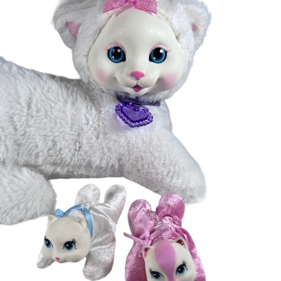White Kitty Surprise Plush Toy Stuffed Animal mommy with 2 kitties - Picture 2 of 11